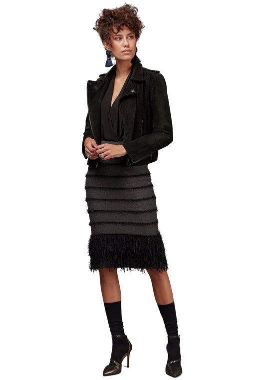 Stretchy Elastic Waist Knitted Black Pencil Skirt with Tassels Guzella